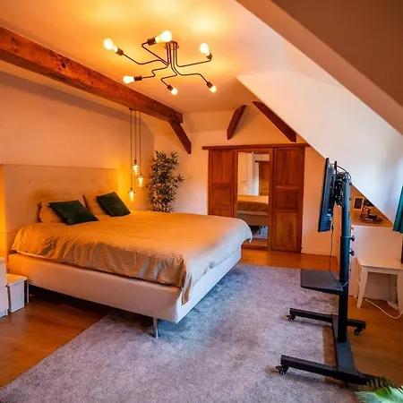 Jacuzzi - Basketball Court - Big Garden - 9 Guests Villa *
